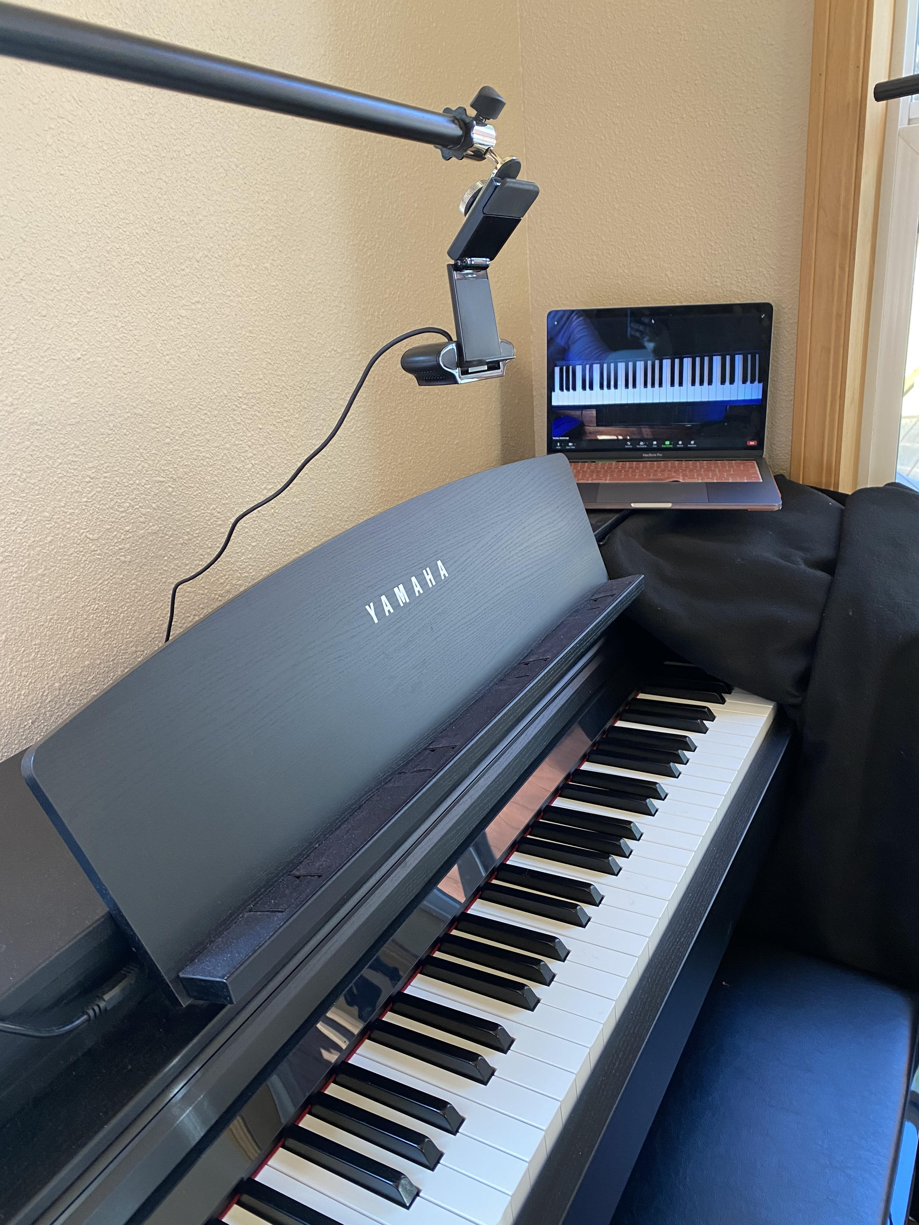 How to Set Up an Overhead Camera for Online Piano Lessons - Melody